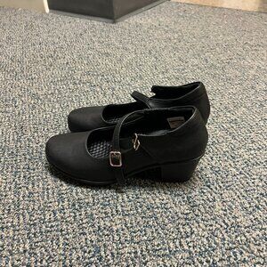 Black Mary Jane Block Heels – Size 6.5